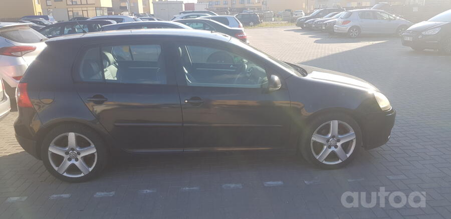 Volkswagen Golf 5 generation Hatchback 5-doors