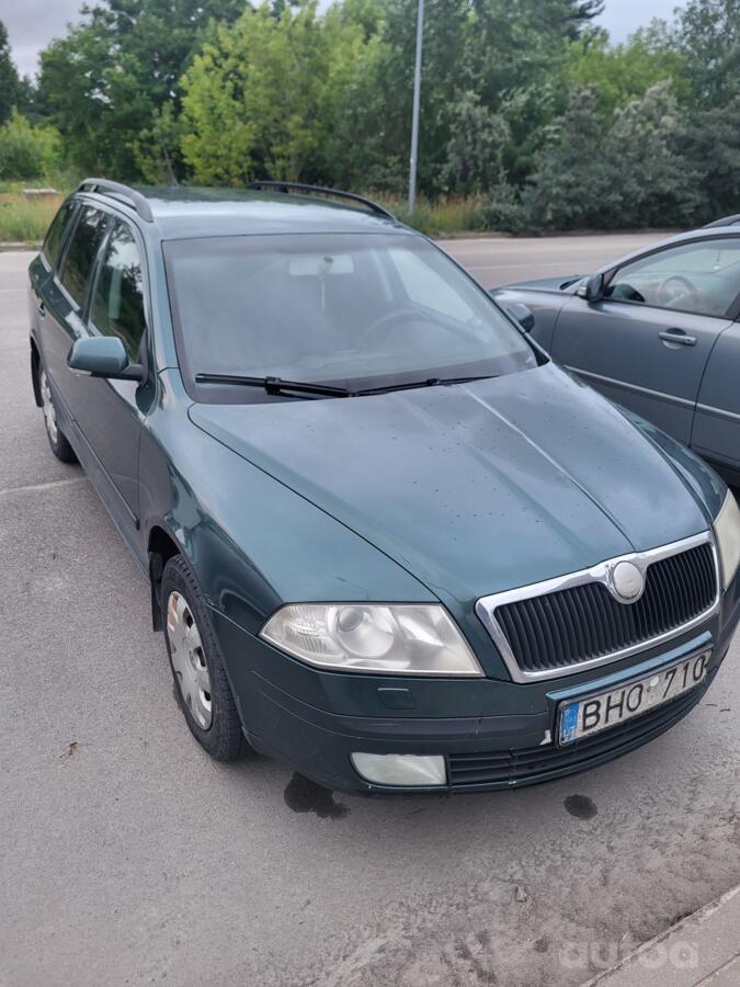 Skoda Octavia 2 generation Combi wagon 5-doors