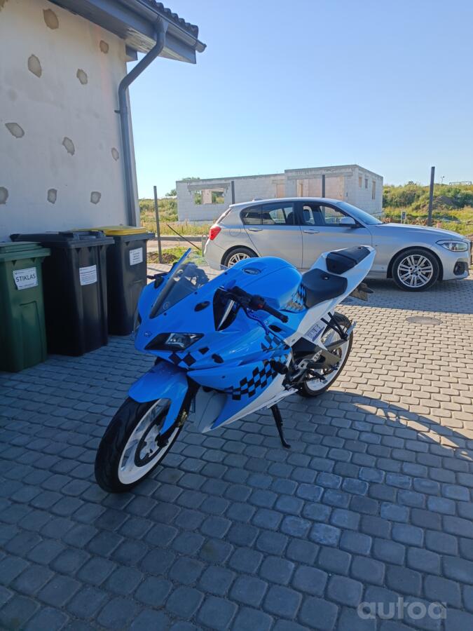 Yamaha YZF
