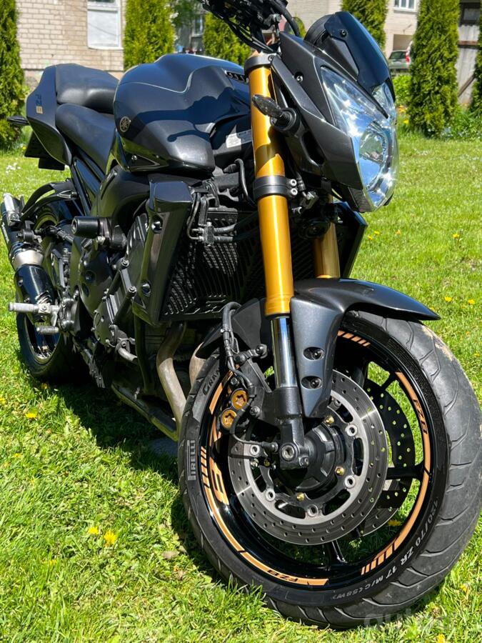 Yamaha FZ