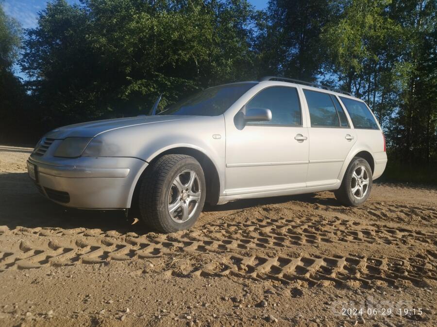 Volkswagen Bora 1 generation Variant wagon