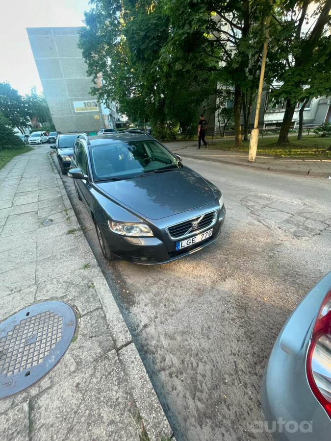 Volvo V50 1 generation [restyling]