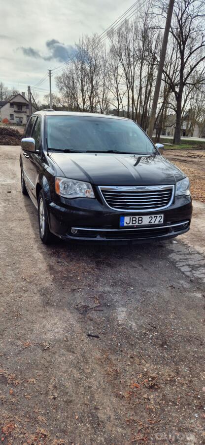 Chrysler Town & Country 5 generation [restyling]