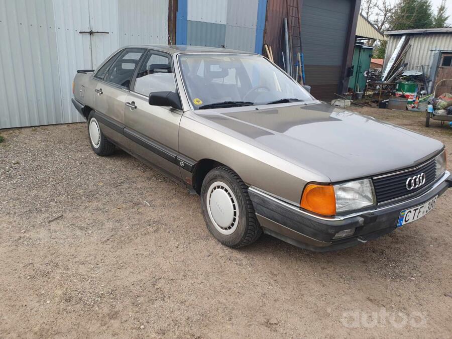 Audi 100 S3 Sedan