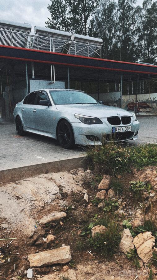 BMW 5 Series E60/E61 Sedan