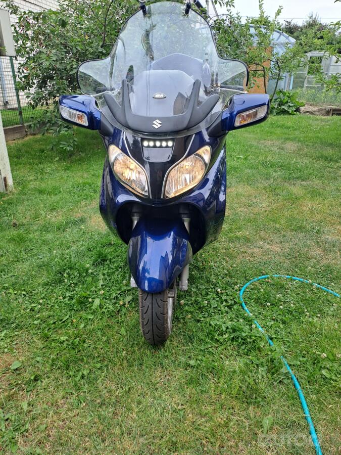 Suzuki Burgman