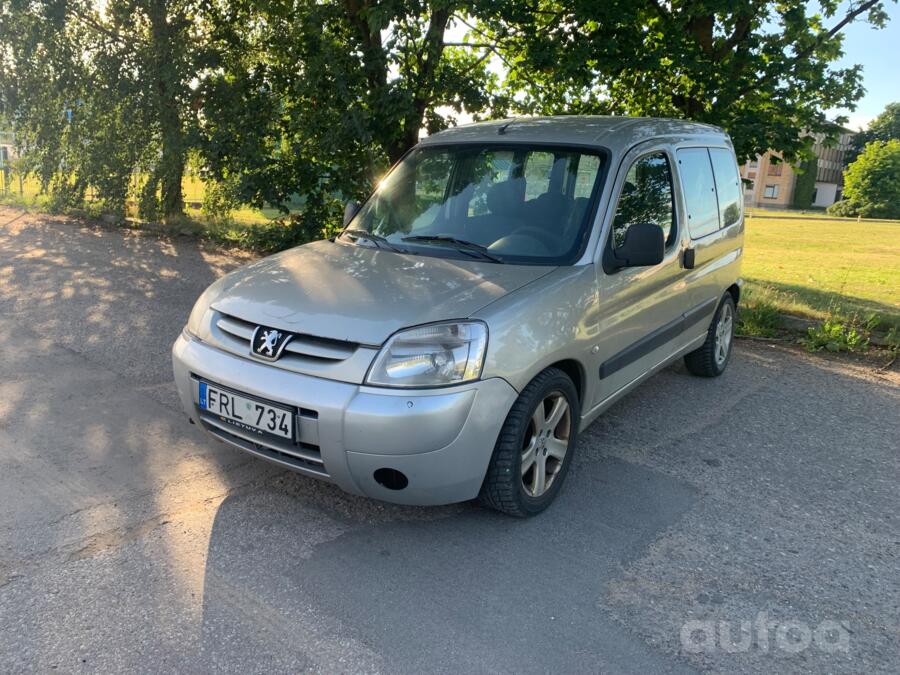Peugeot Partner 2 generation Tepee minivan