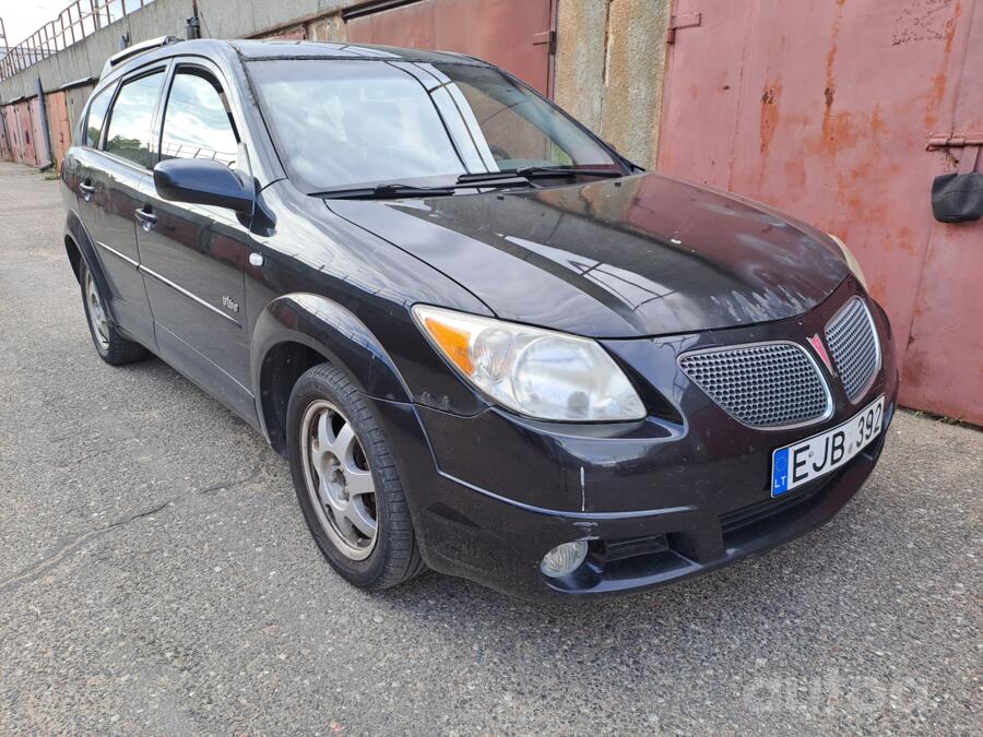 Pontiac Vibe 1 generation [restyling] Hatchback
