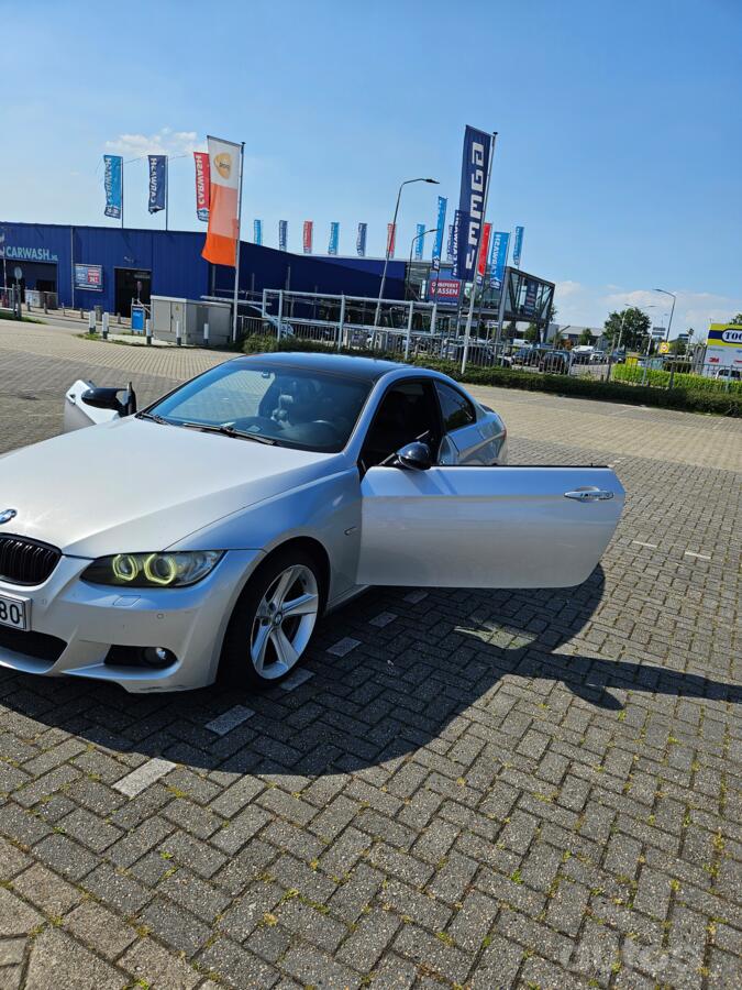 BMW 3 Series E90/E91/E92/E93 Coupe
