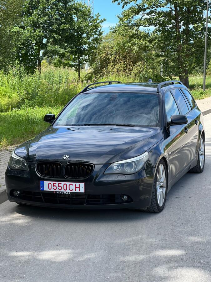 BMW 5 Series E60/E61 Touring wagon