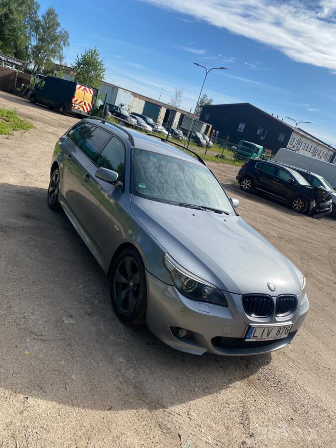 BMW 5 Series E60/E61 Touring wagon