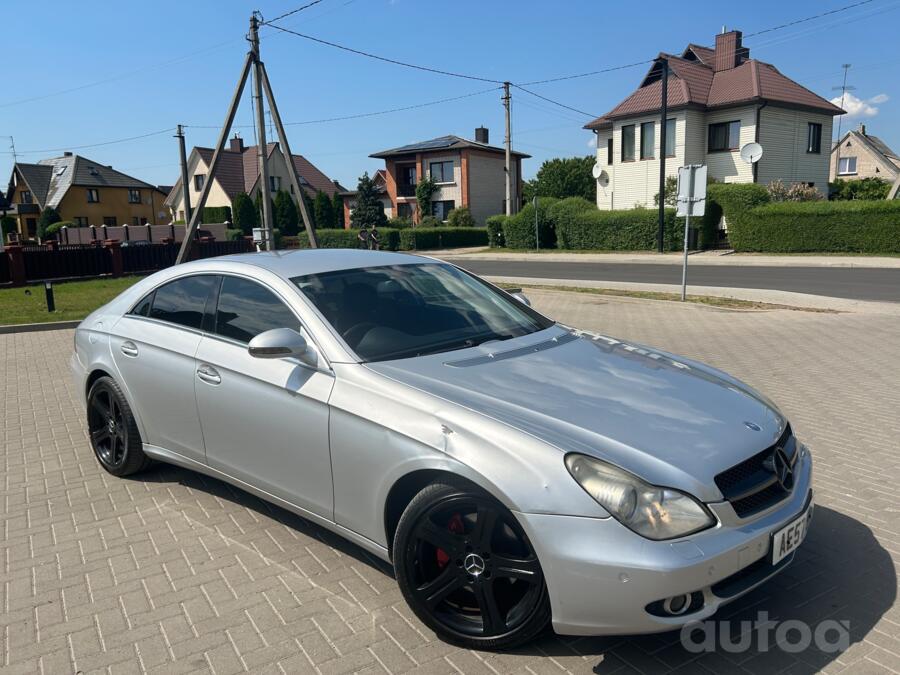 Mercedes-Benz CLS-Class C219 Sedan 4-doors