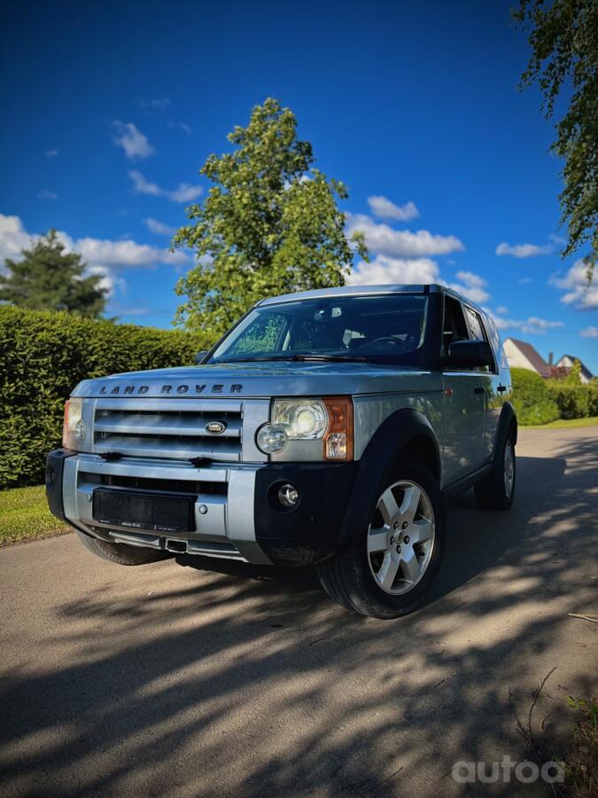 Land Rover Discovery 3 generation SUV