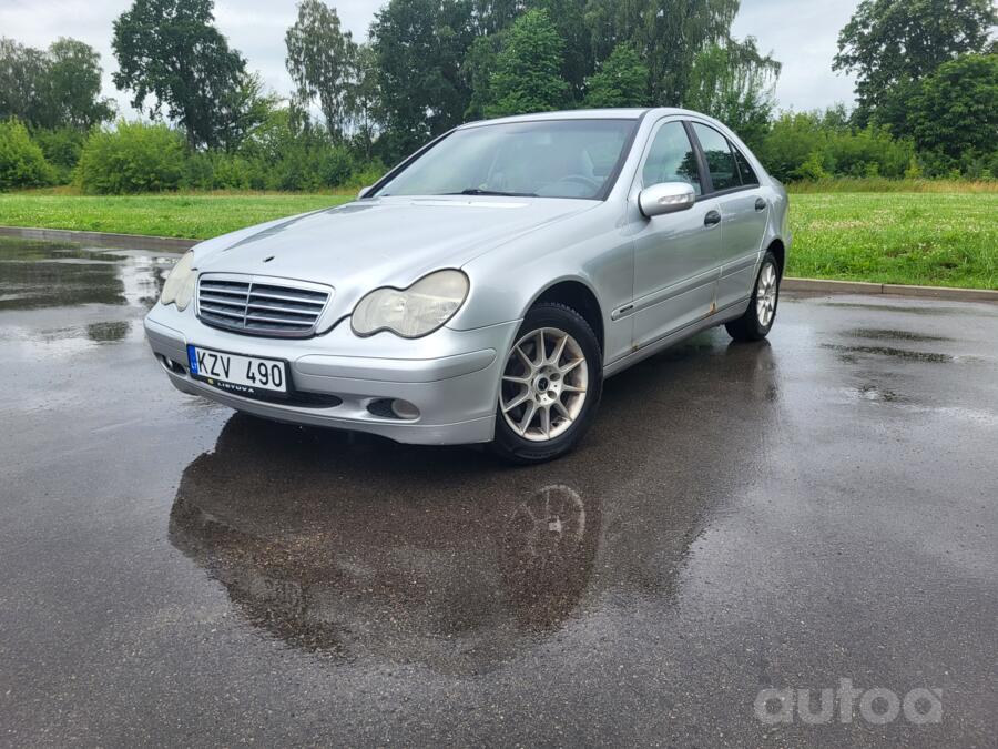 Mercedes-Benz C-Class W203/S203/CL203 Sedan 4-doors