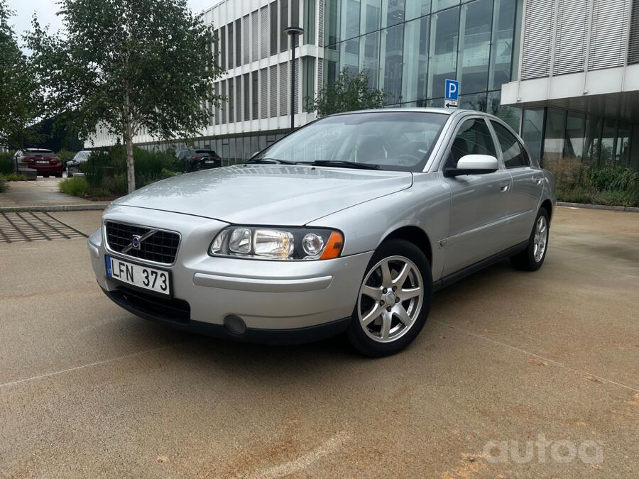 Volvo S60 1 generation [restyling] Sedan
