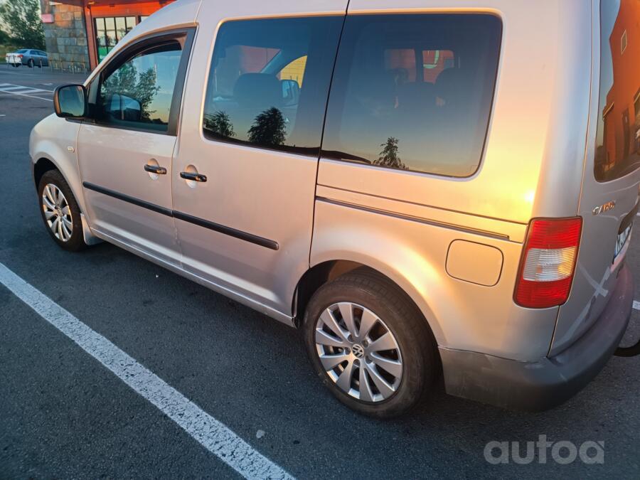 Volkswagen Caddy 3 generation Minivan 4-doors