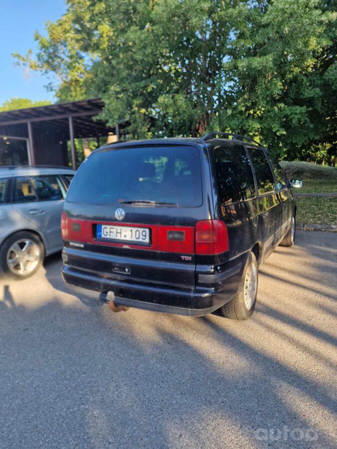 Volkswagen Sharan 1 generation Minivan 5-doors