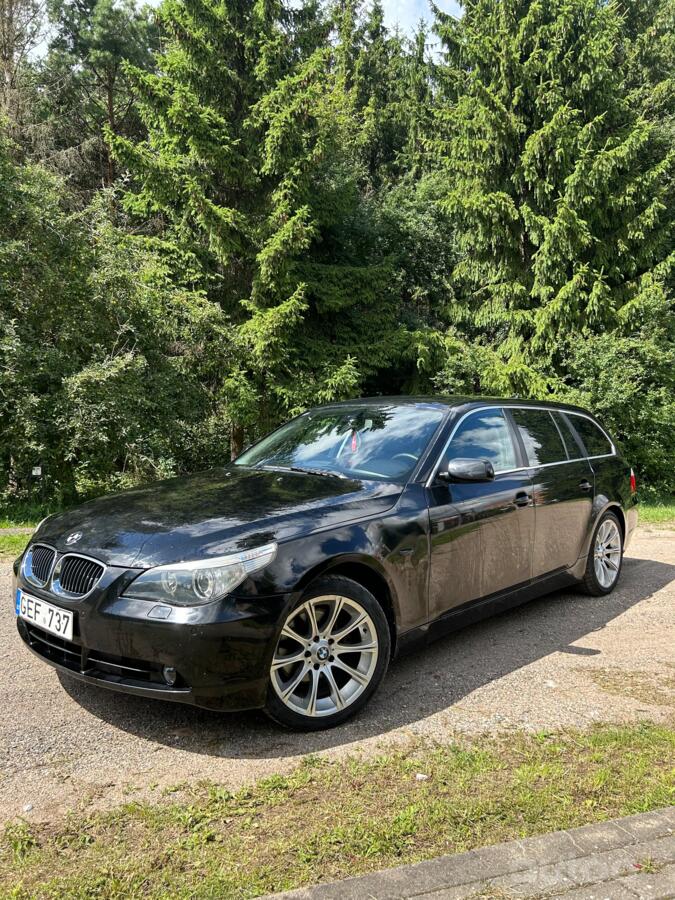 BMW 5 Series E60/E61 Touring wagon