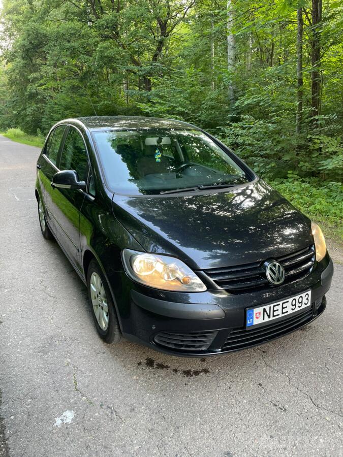 Volkswagen Golf Plus 1 generation