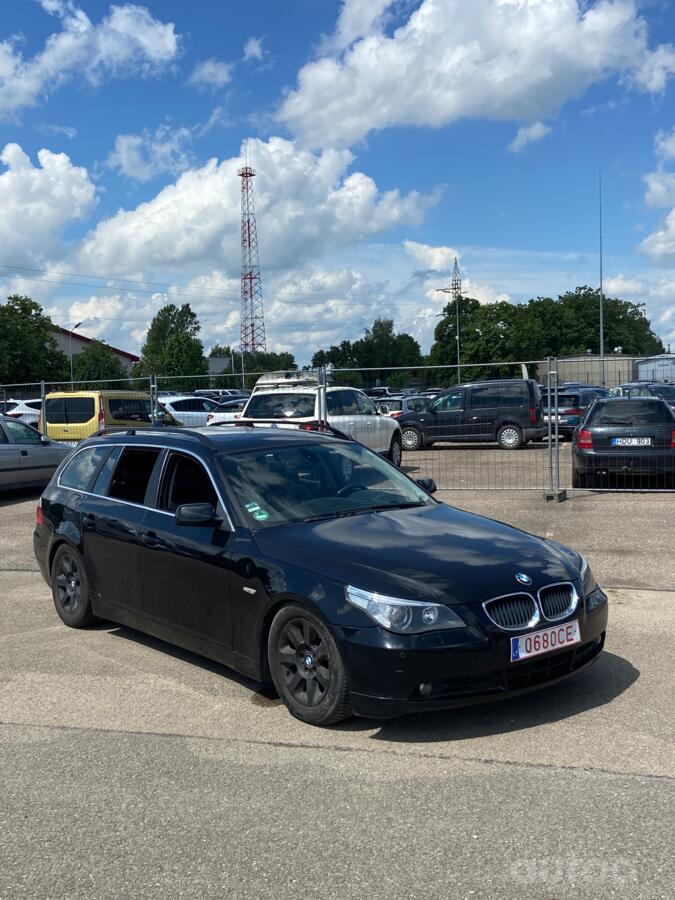 BMW 5 Series E60/E61 Touring wagon