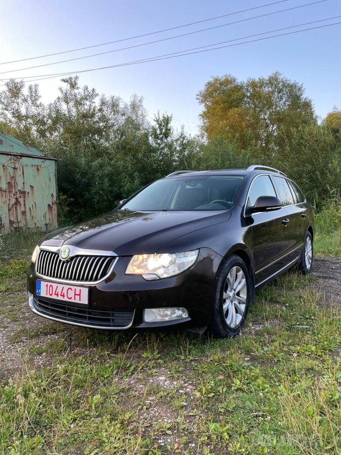Skoda Superb 2 generation Combi wagon