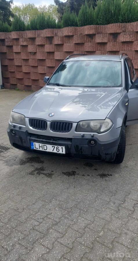 BMW X3 E83 Crossover