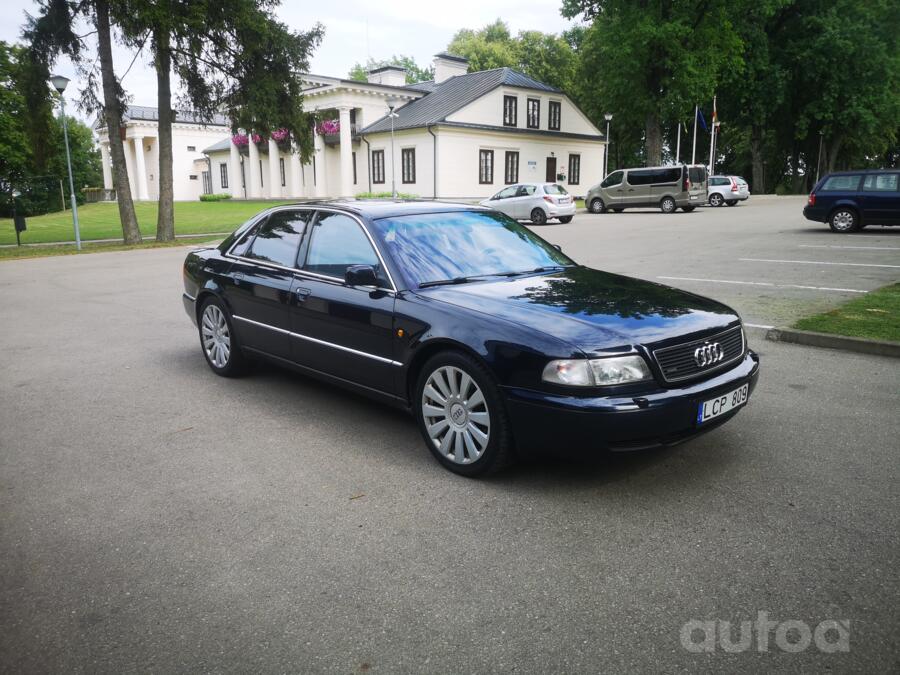 Audi A8 D2/4D Sedan 4-doors