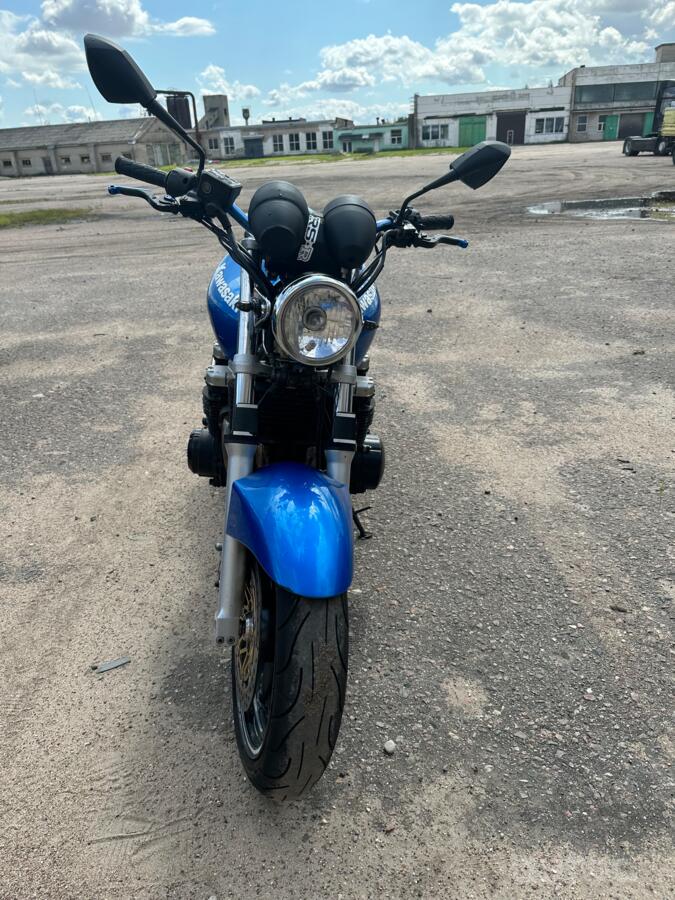 Kawasaki ZR