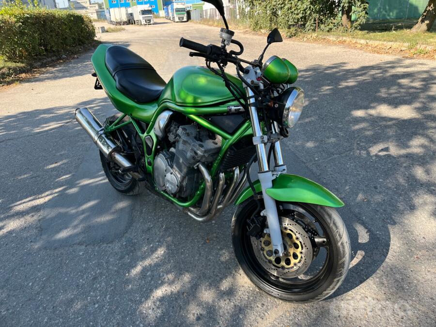 Suzuki GSX