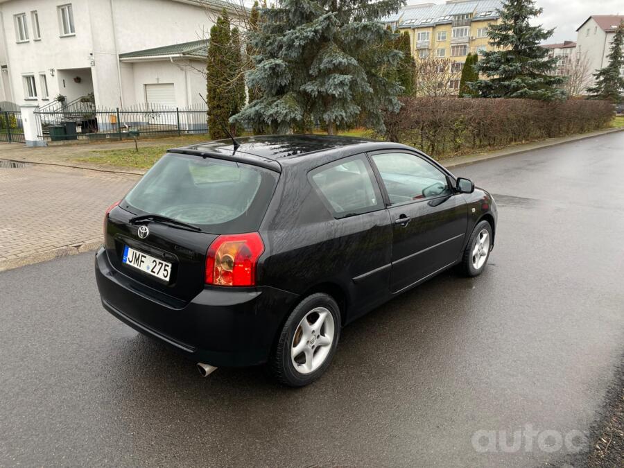 Toyota Corolla E120 Hatchback 5-doors