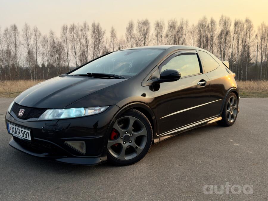 Honda Civic 8 generation Type-S hatchback 3-doors