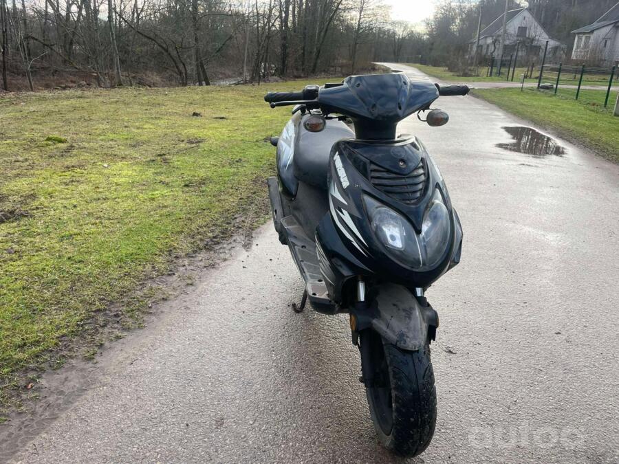 Velocette D