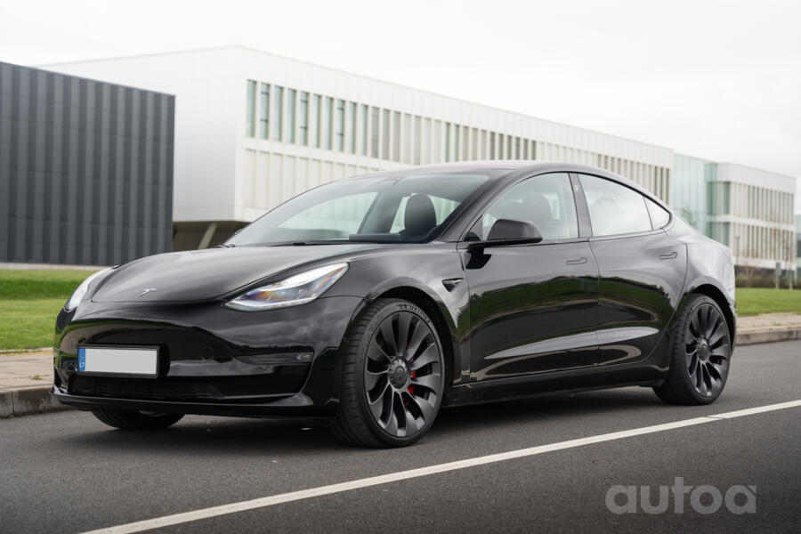 Tesla Model 3 1 generation Long Range 