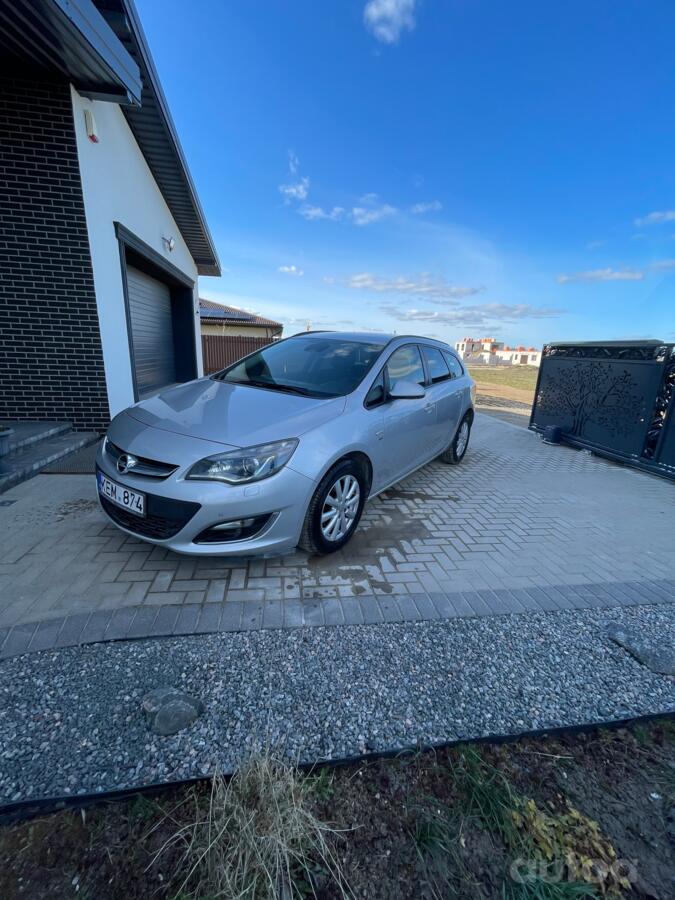 Opel Astra J [restyling] Sports Tourer wagon 5-doors