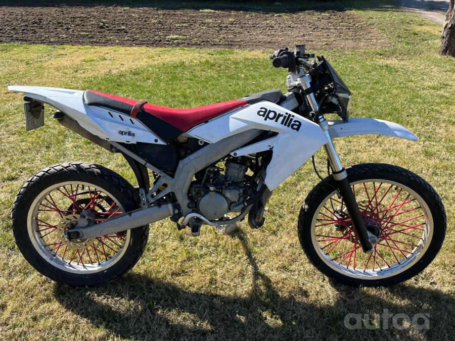 Aprilia SX