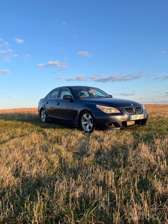BMW 5 Series E60/E61 Sedan