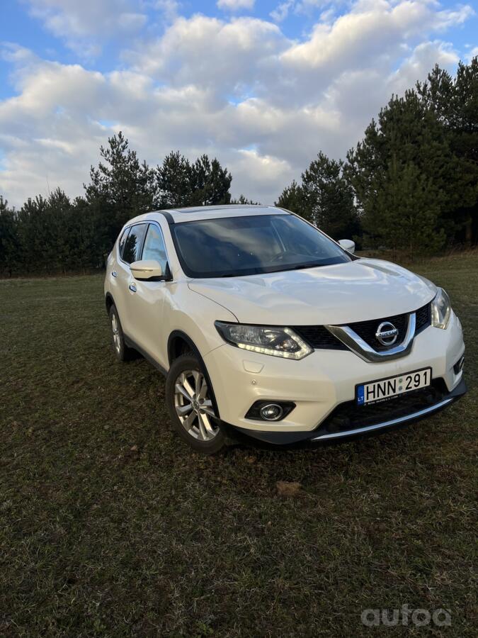 Nissan X-Trail T32 Crossover