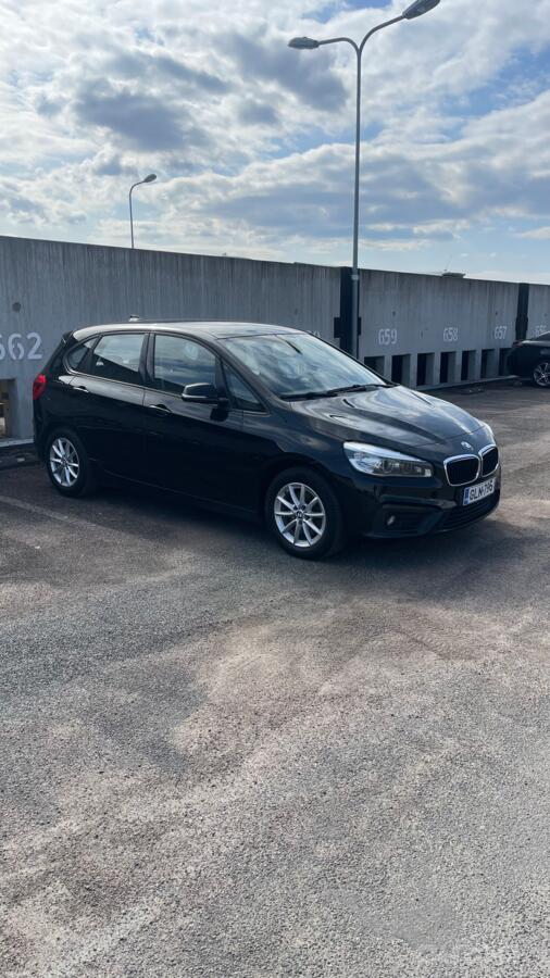 BMW 2 Series Active Tourer F45 Minivan
