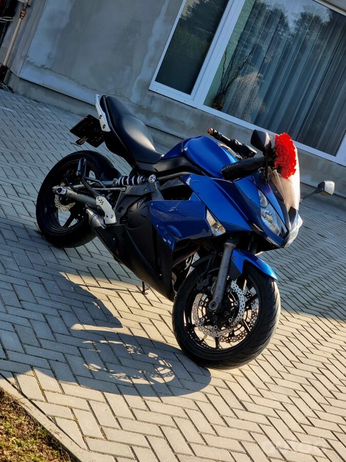 Kawasaki ER-6f