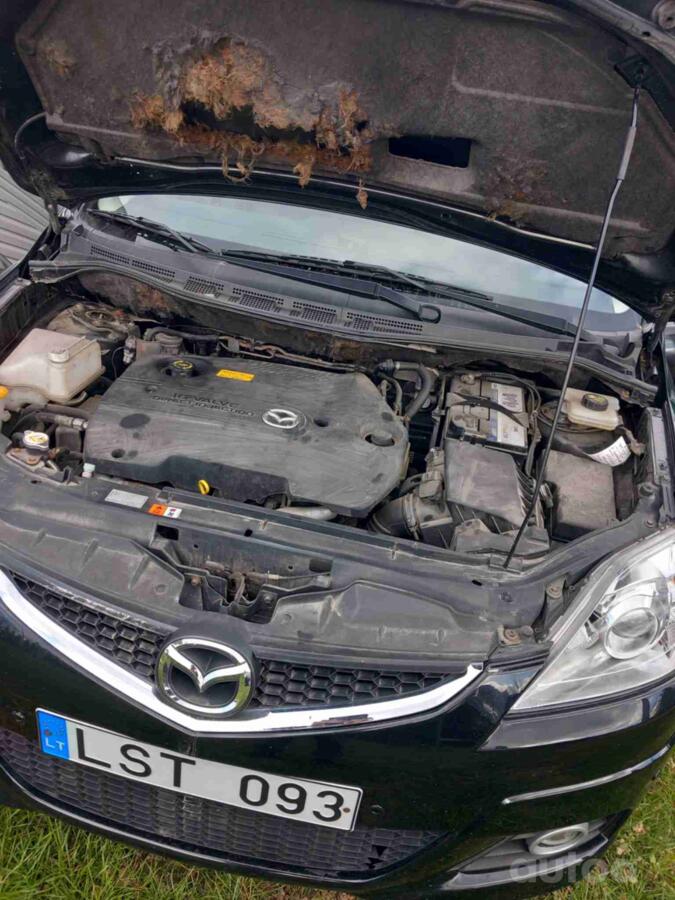 Mazda 5