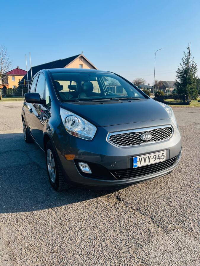 Kia Venga 1 generation Minivan