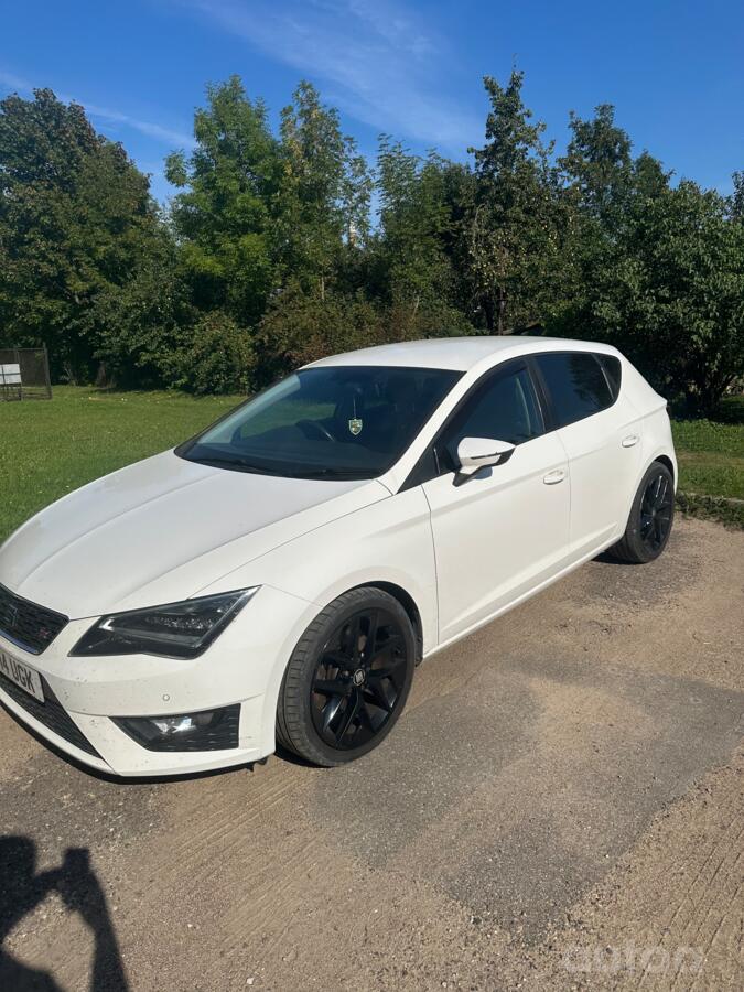 SEAT Leon 3 generation FR hatchback 5-doors