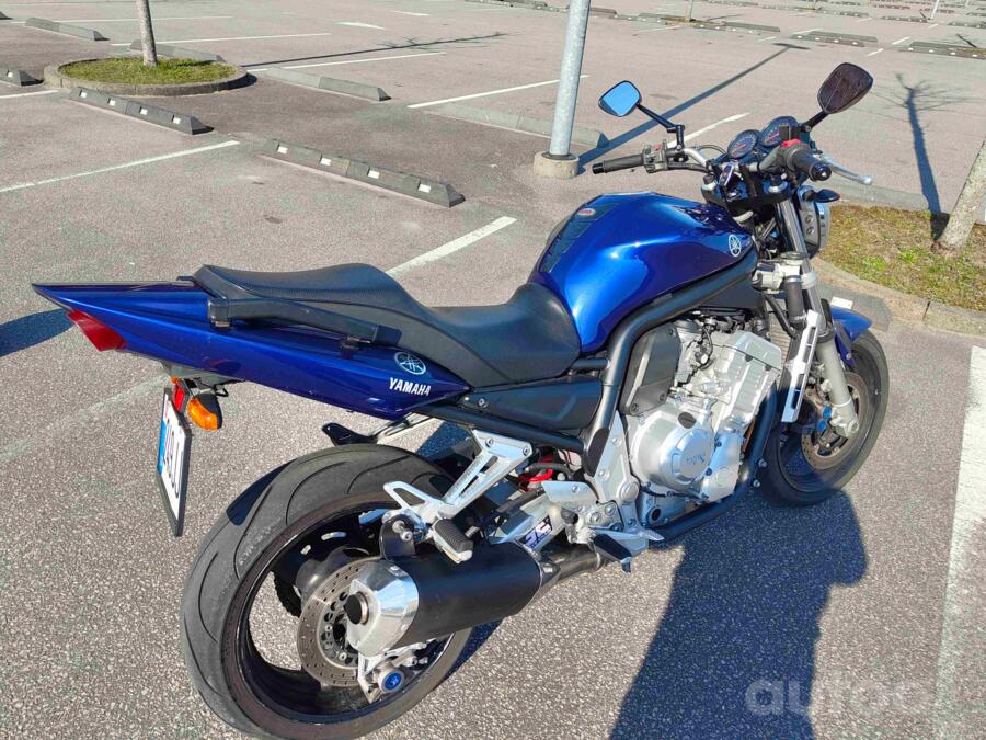Yamaha FZ