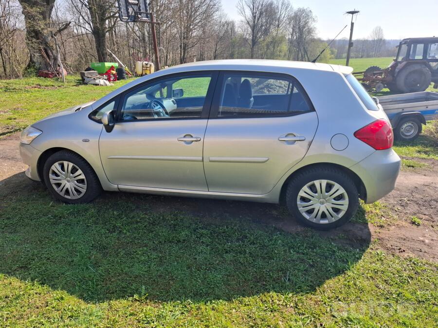 Toyota Auris 1 generation Hatchback 5-doors