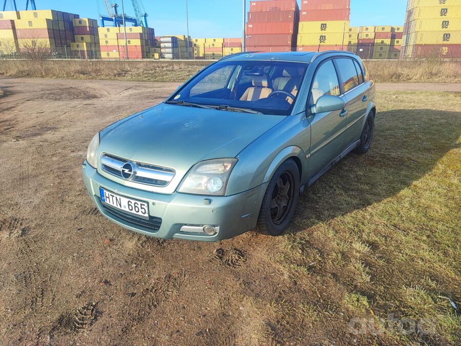 Opel Signum C Hatchback