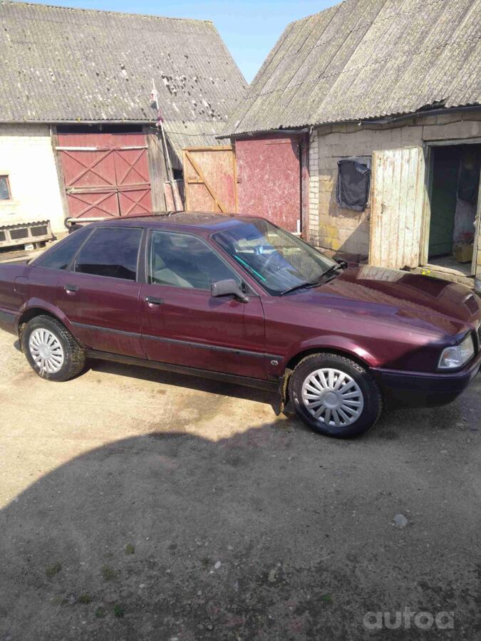 Audi 80