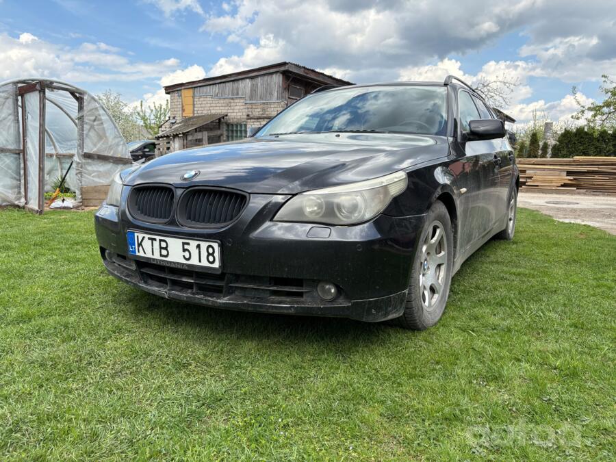BMW 5 Series E60/E61 Touring wagon