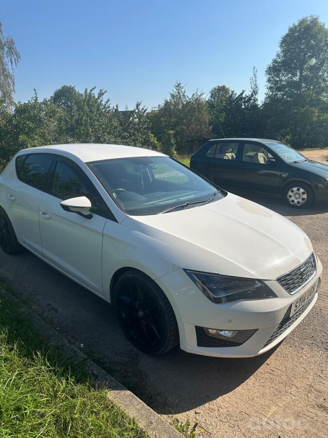 SEAT Leon 3 generation FR hatchback 5-doors