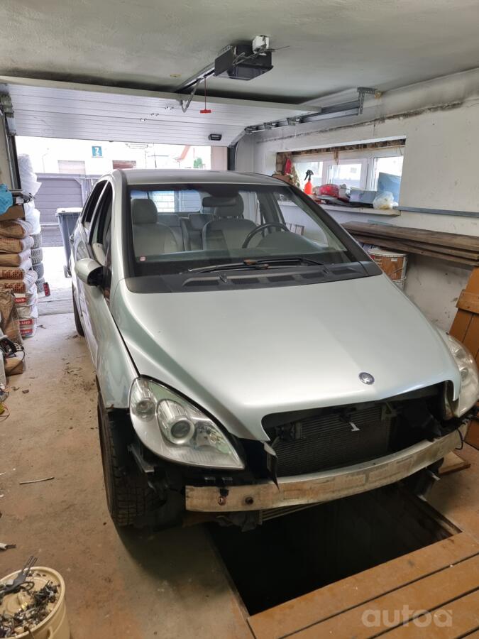 Mercedes-Benz B-Class W245 Hatchback