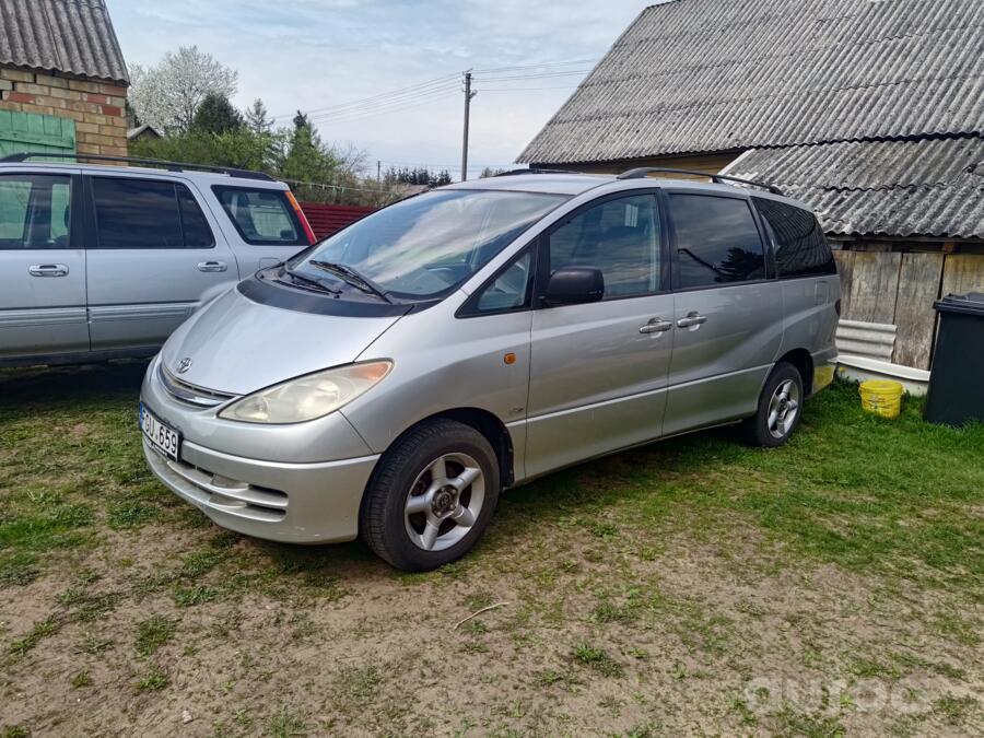 Toyota Previa XR30/XR40 Minivan